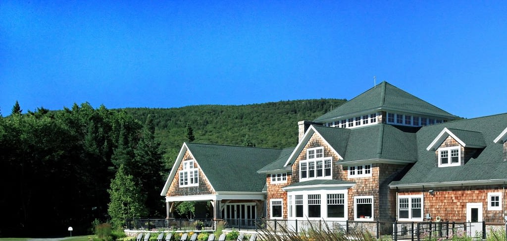 golf clubhouse